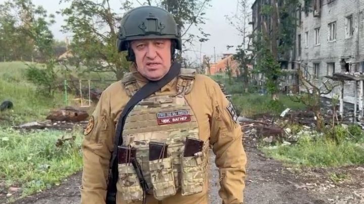 Acusa Rusia a líder de Wagner de organizar 'un motín armado'