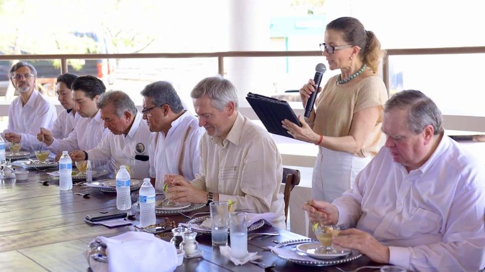 Embajadores visitan Puerto de Altamira