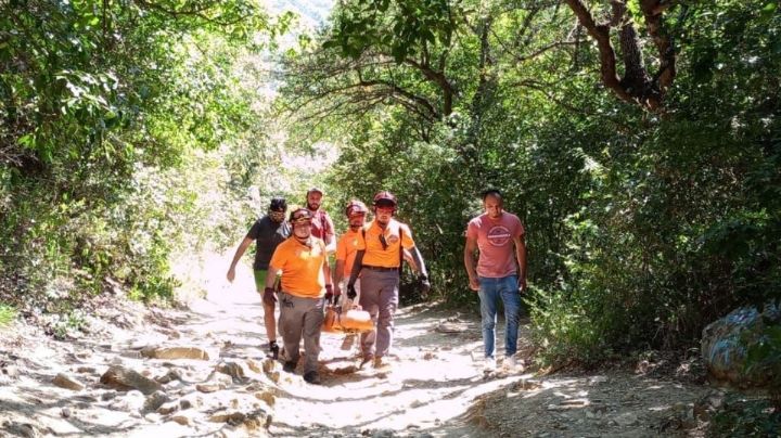 Mujer sale de excursión al Cerro de la Silla; sufre caída