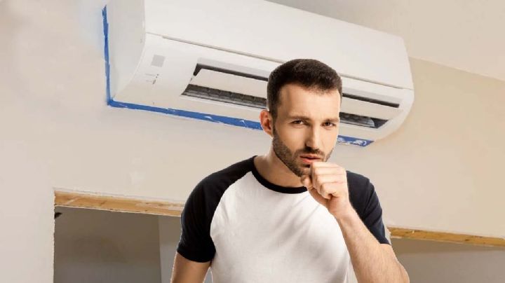 Si ves esto en tu minisplit deberías limpiarlo; causa enfermedades