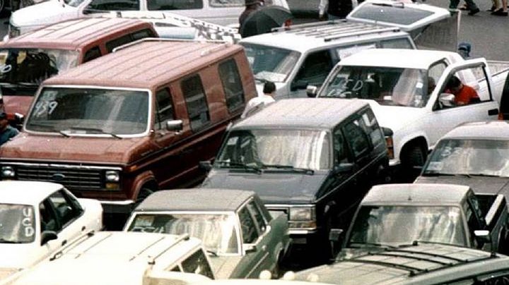 Si no pudiste importar tu auto chocolate, tienes esta alternativa para hacerlo mexicano