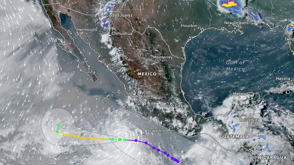 Adrián ya es tormenta tropical