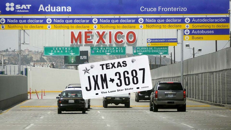 Lo que puede pasar si un mexicano cruza un auto americano desde Estados Unidos a México