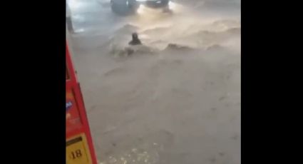 Niña es arrastrada por la corriente tras lluvia en Estado de México