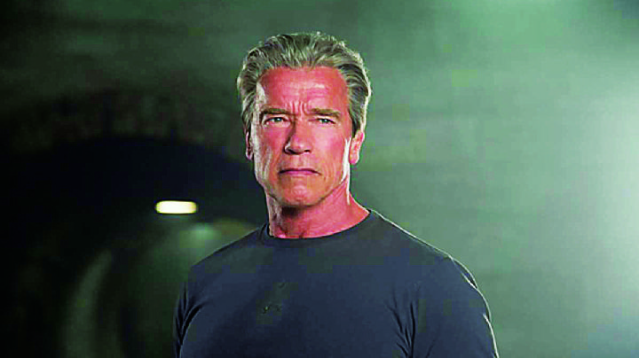 Arnold Schwarzenegger pide perdón ¡20 años después!