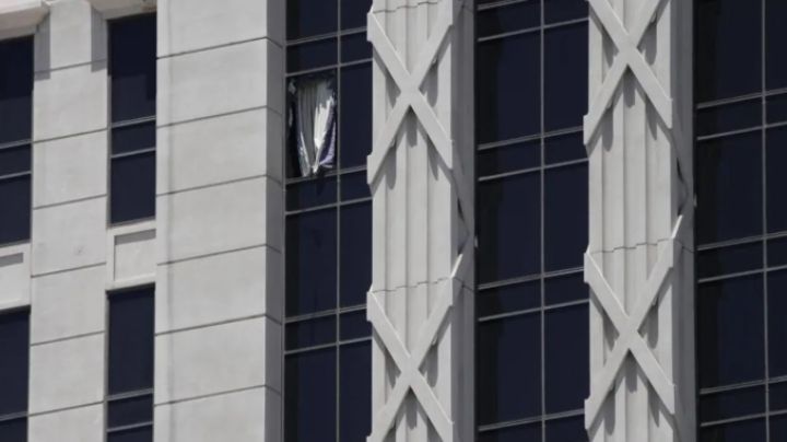 Hombre se atrinchera en habitación del Caesars Palace en Las Vegas | VIDEO