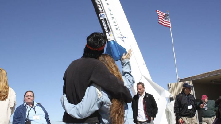 Empresa texana ofrece sepelios espaciales; personas vivas pueden mandar ADN