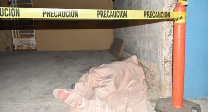 Hallan muerto a hombre en galería de una casa en colonia El Campanario