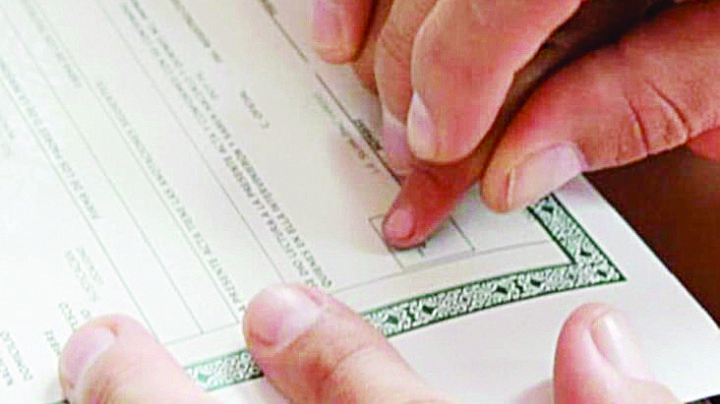 Exhortan a registrar a menores de edad por doble nacionalidad