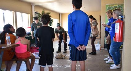 Les llevan diversión a los niños en vacaciones de verano