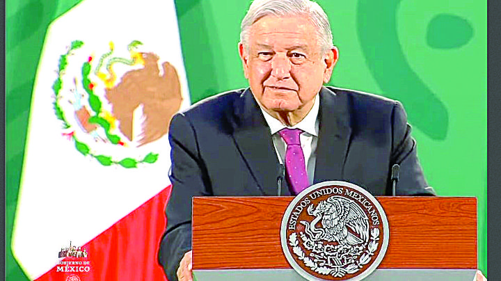 Acusan de noticias ‘fake’ y encuestas manipuladas