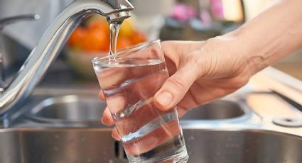 Casi la mitad del agua de grifos en EU está contaminada con sustancias cancerígenas