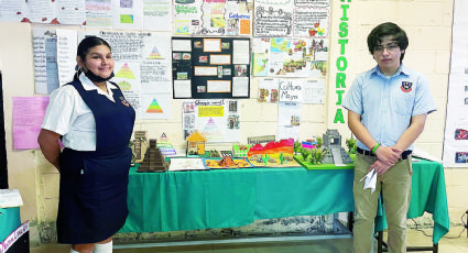 Cierran con broche de oro: alumnos de la Secundaria 3 se despiden con exposición de trabajo