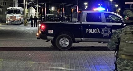 Matan a tres mecánicos en estacionamiento de centro comercial