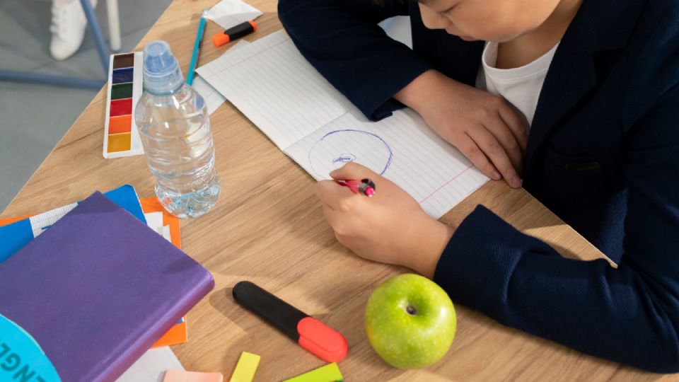 Los estudiantes se preparan para el regreso a clases