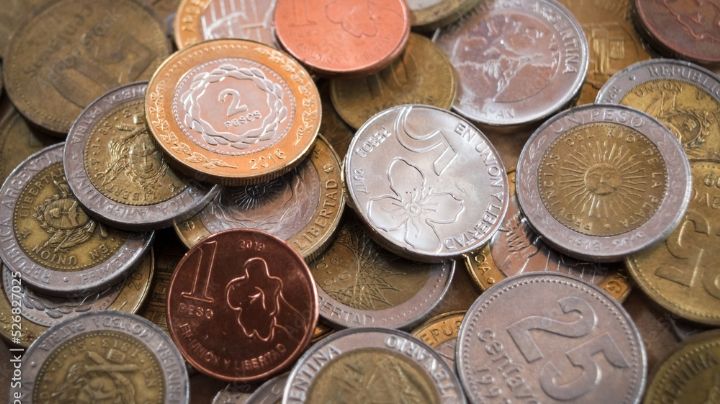 Crisis en Argentina: niño vende sus monedas y gana más que su valor nominal