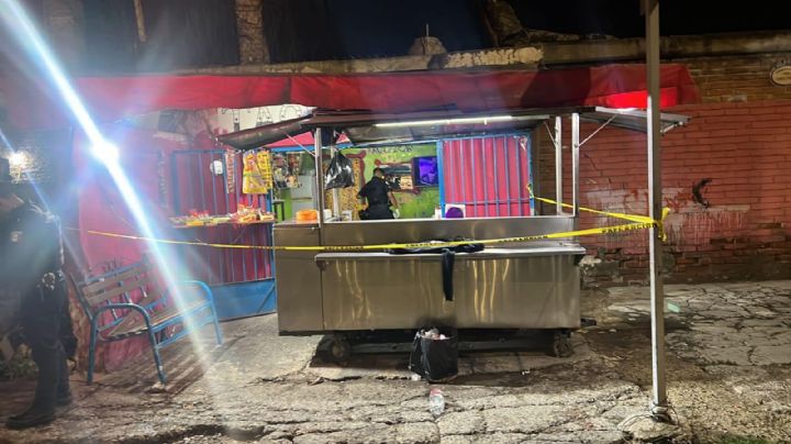 Asesinan a balazos a taquero y a su esposa mientras atendían su negocio en León