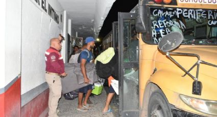 Ante pronóstico de intensas lluvias, migrantes venezolanos son llevados a refugios municipales