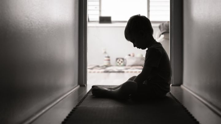 Niño de 8 años juega con cuerda y muere ahorcado en su casa; creen que fue un accidente