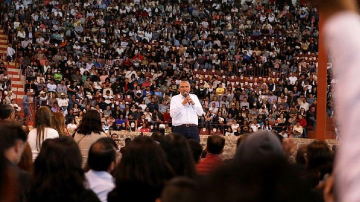 Adán Augusto López Hernández siempre en unidad con Morena