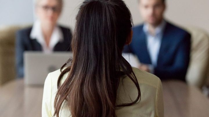 ¿Es legal que te pregunten sobre tu estado civil en una entrevista de trabajo?