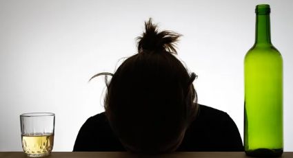Mujer borracha se entierra varilla en el estómago al saltar barda de su casa