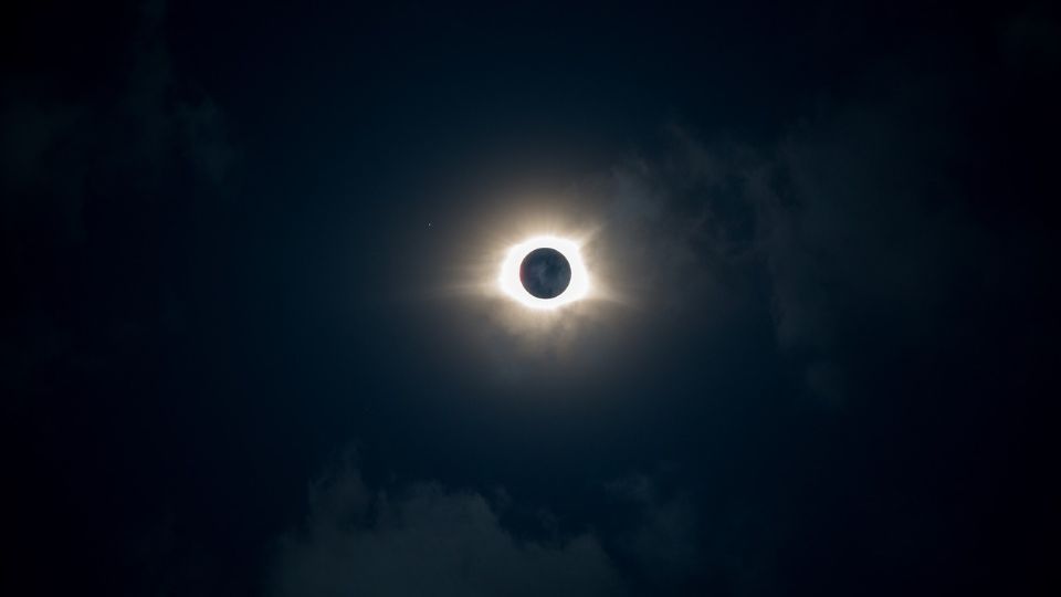 En octubre se registrará un eclipse anular de Sol