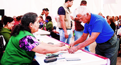 Dan pensión en Nuevo Laredo al 97% de los abuelos