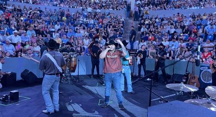 Guitarrista del Grupo Frontera da el 'azotón' en palenque de Nuevo Laredo | VIDEO