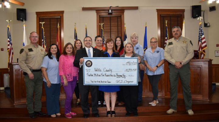 Condado de Webb recibe 12.5 millones de dólares para salud, educación y niños con discapacidades