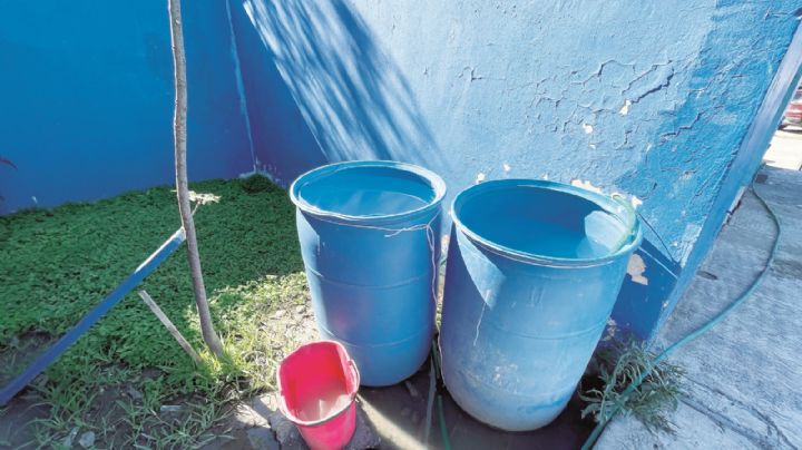 Ante baja presión o falta de servicio, Comapa apoya con agua a las escuelas