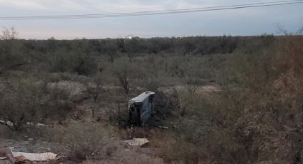 Vuelca hombre esta mañana sobre el Camino a Las Minas