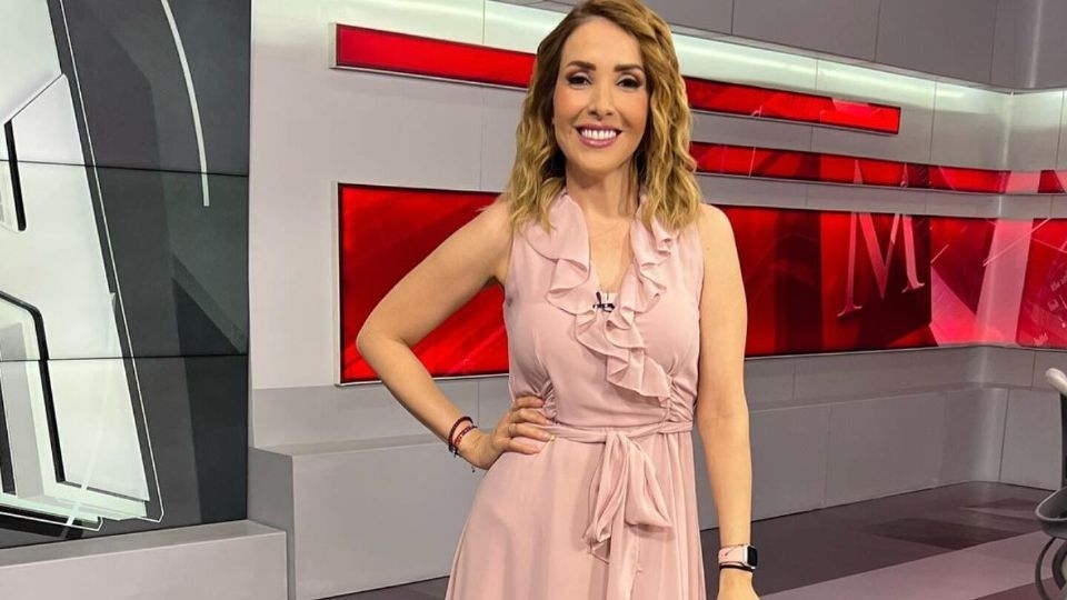 La presentadora se despidió del público que la ha seguido en su noticiero nocturno.