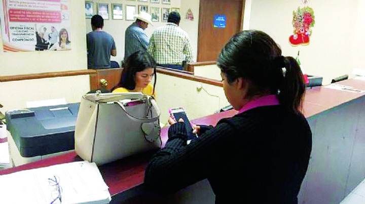 Anuncian beneficios para dueños de vehículos 2009 en Tamaulipas