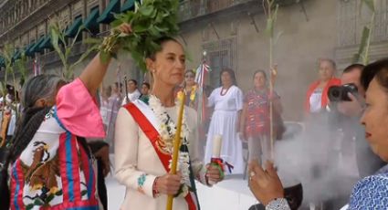 Claudia Sheinbaum recibe bastón de mando en el Zócalo de la CDMX; inicia una nueva era