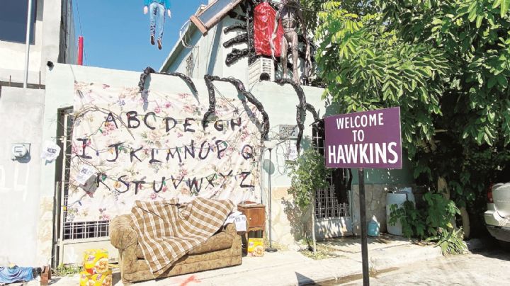 Adornan casa estilo 'Stranger Things' en la colonia ISSSTE de Nuevo Laredo