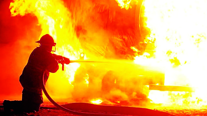 Heroico Cuerpo de Bomberos: historia de orgullo, gallardía y valor