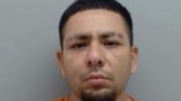 Hombre es arrestado por indecencia pública en plena mañana en Laredo