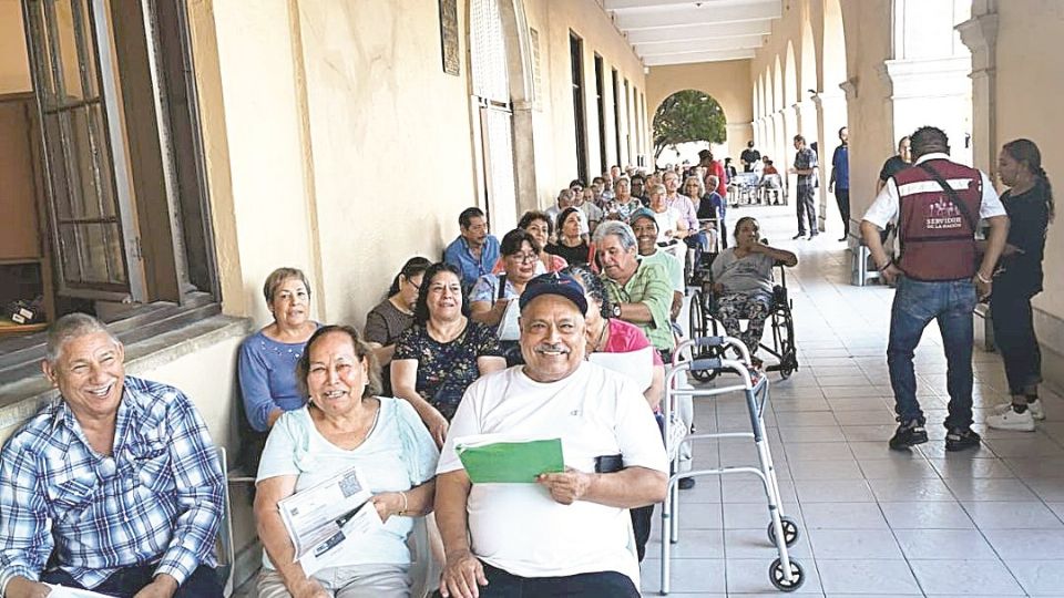 Los adultos mayores de 65 años podrán acudir lunes, martes y miércoles para participar en el censo, sin necesidad de estar inscritos en los programas sociales.