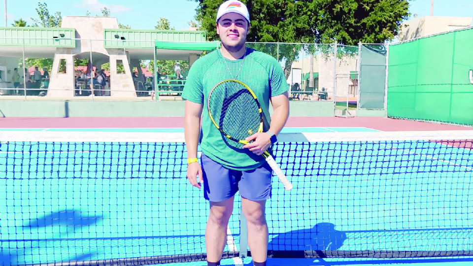 Felipe Durán se lleva la gloria en el Torneo Anual de Tenis del Club Campestre Ribera del Bravo. 
