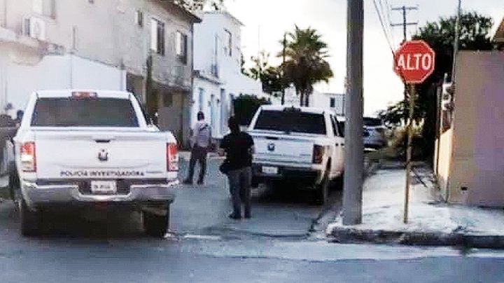 Rateros se roban camioneta con todo y una abuelita que se encontraba en el asiento trasero