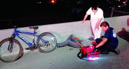 Nuevo Laredo: camioneta le pega a abuelito y lo manda al hospital en la colonia 20 de Noviembre