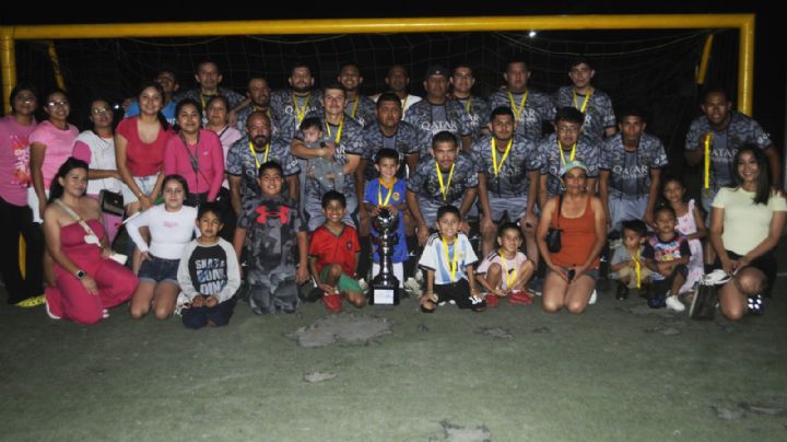 Ventas de Marcas conquista el campeonato con goleada en Villas del Sol