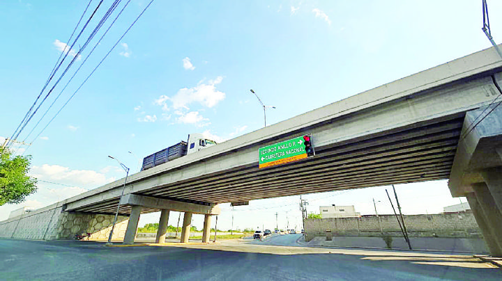 Se cuartea, de nuevo, puente de Cabeza de Vaca y Enrique Rivas