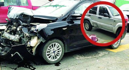 Choque brutal: Ford Fiesta y Jeep Liberty se dan con todo en la colonia Guerrero; ¿qué pasó?