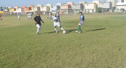 Invitan a torneo futbolero de 50 años y más en la Colosso