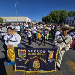 Desfile de la Revolución Mexicana en Nuevo Laredo: colorido, movido y emotivo | FOTOS