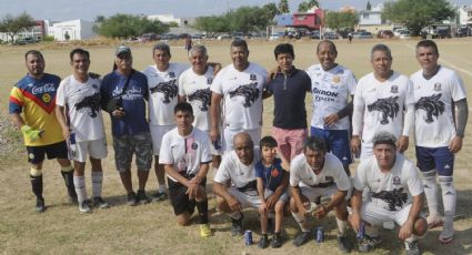 Lobos Negros golea a Panzer y sigue sumando en la Independiente Colosso