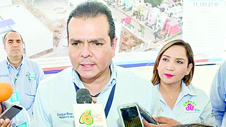 Rechazan cuentas públicas de Enrique Rivas