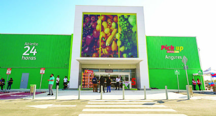 Clientes saturan Soriana Súper Anzures para cazar ofertas